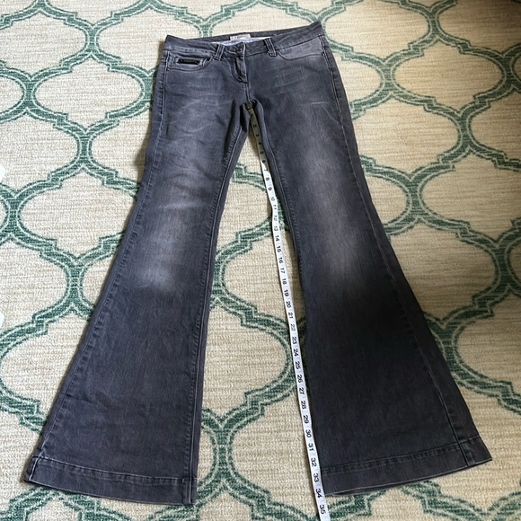 Burberry Denim - Burberry Jeans Windsor Flare Jeans